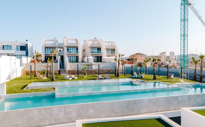 New Build - Top Floor Bungalow -
Rojales - La Marquesa Golf