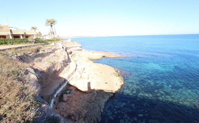 Resale - Villa -
Cabo Roig - Costa Blanca