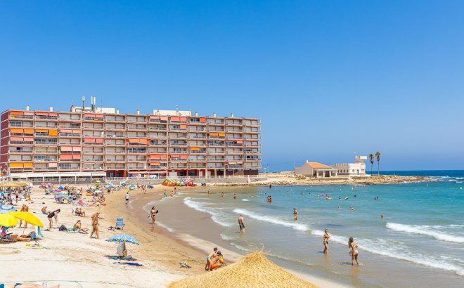 Resale - Apartment -
Torrevieja - Playa de los Locos