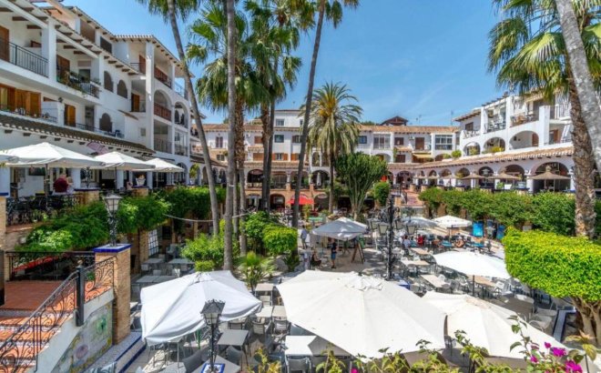 Resale - Apartment -
Villamartin - Costa Blanca