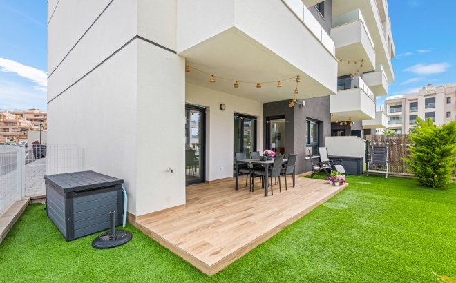 Resale - Apartment -
Villamartin - Costa Blanca