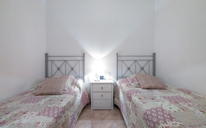 Resale - Apartment -
Torrevieja - Acequion