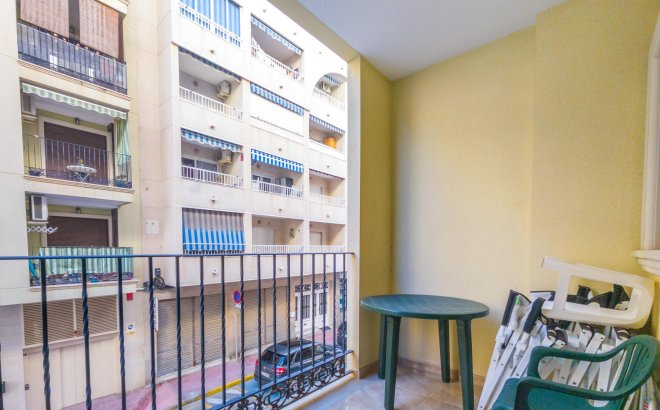 Resale - Apartment -
Torrevieja - Acequion