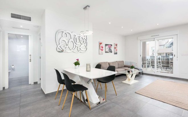 Herverkoop - Bungalow -
Torrevieja - Costa Blanca