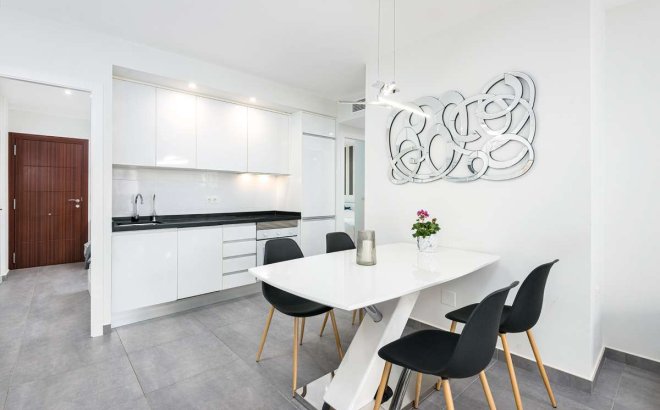 Herverkoop - Bungalow -
Torrevieja - Costa Blanca