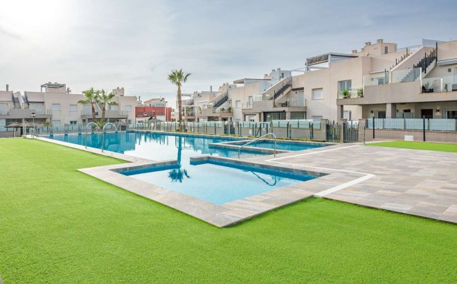 Herverkoop - Bungalow -
Torrevieja - Costa Blanca