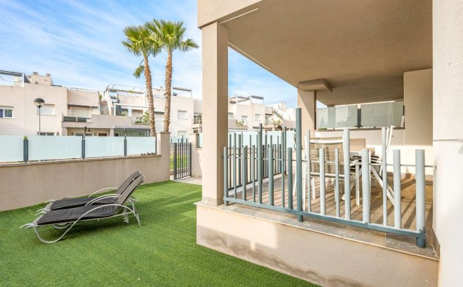 Herverkoop - Bungalow -
Torrevieja - Costa Blanca