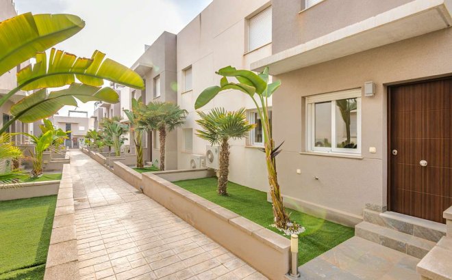 Herverkoop - Bungalow -
Torrevieja - Costa Blanca