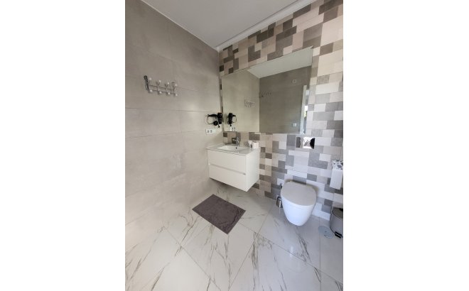 Resale - Villa -
Orihuela Costa - Costa Blanca