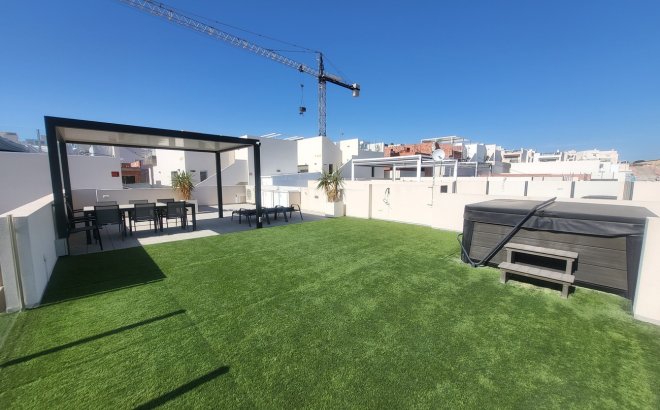 Resale - Villa -
Orihuela Costa - Costa Blanca