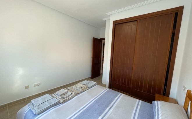 Revente - Appartement -
Torrevieja - Rosaleda-los Frutales