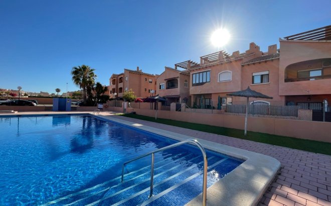 Revente - Appartement -
Torrevieja - Rosaleda-los Frutales