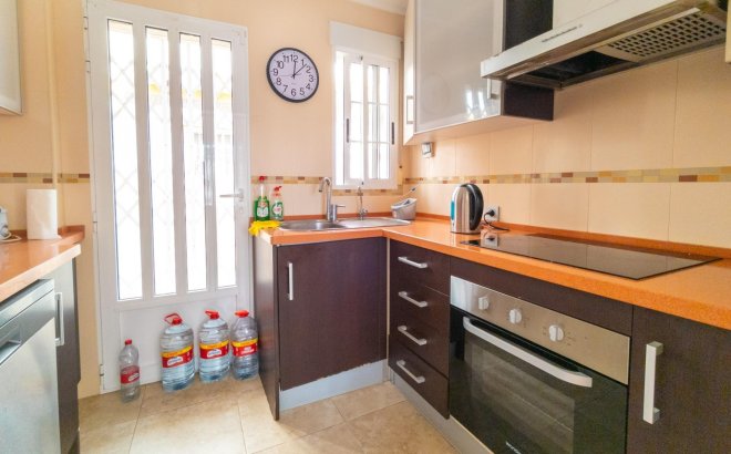 Herverkoop - Villa -
Torrevieja - La Mata