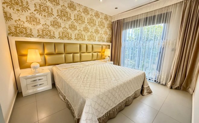 Resale - Villa -
Rojales - Cuidad Quesada