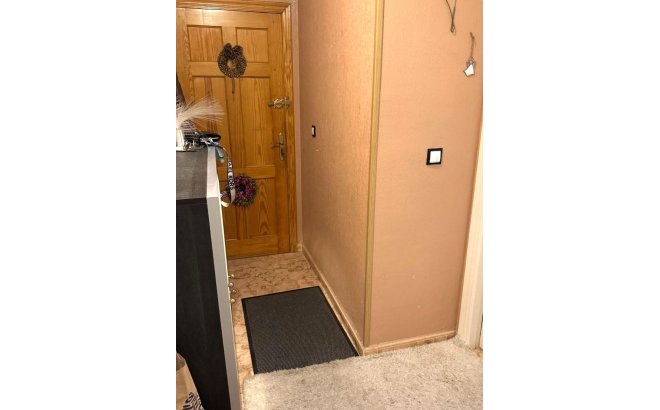 Resale - Apartment -
Torrevieja - Centro