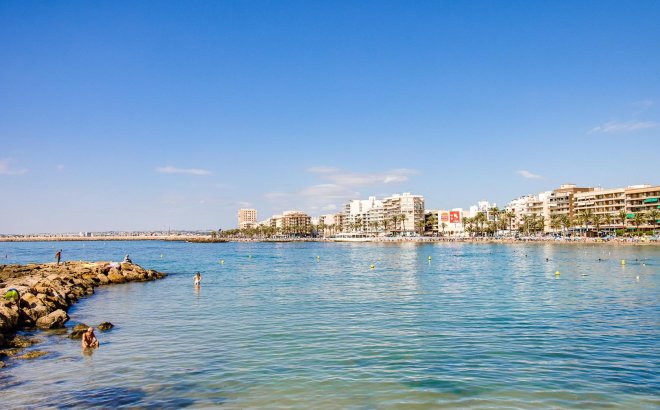 Herverkoop - Appartement -
Torrevieja - Playa del Cura