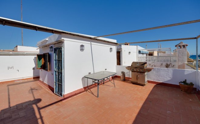 Resale - Bungalow -
Torrevieja - La Mata