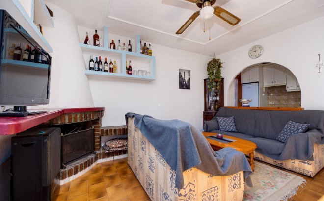 Resale - Bungalow -
Torrevieja - La Mata