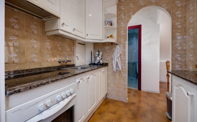 Resale - Bungalow -
Torrevieja - La Mata