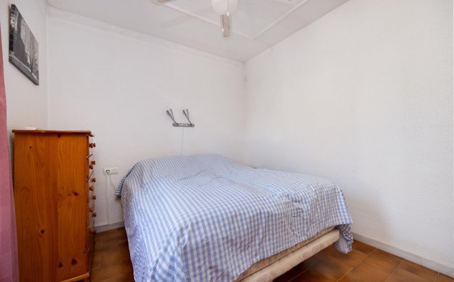 Resale - Bungalow -
Torrevieja - La Mata