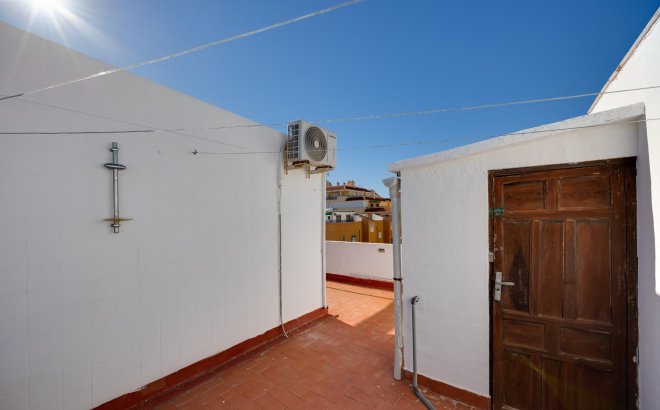 Resale - Bungalow -
Torrevieja - La Mata
