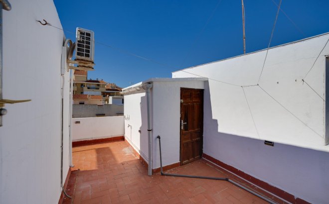 Resale - Bungalow -
Torrevieja - La Mata
