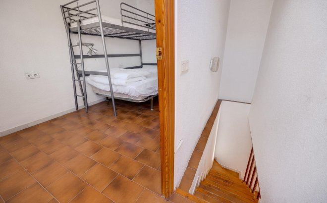 Resale - Bungalow -
Torrevieja - La Mata