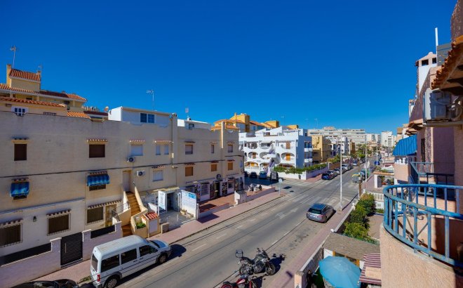Resale - Bungalow -
Torrevieja - La Mata
