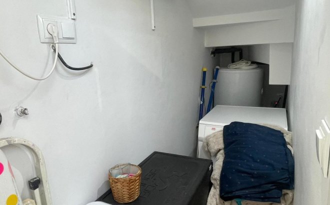 Resale - Villa -
Villamartin - Costa Blanca