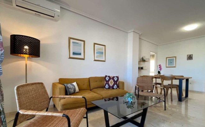 Herverkoop - Appartement -
Playa Flamenca - Costa Blanca