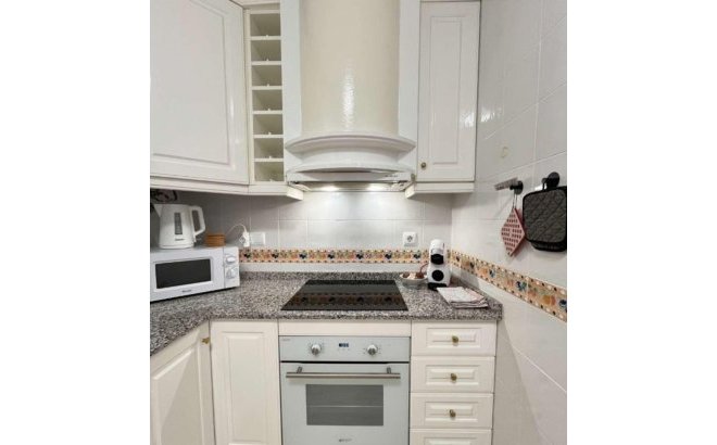 Herverkoop - Appartement -
Playa Flamenca - Costa Blanca