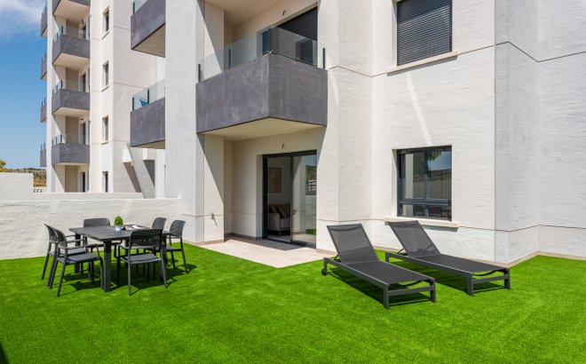 Herverkoop - Appartement -
San Miguel de Salinas - Inland