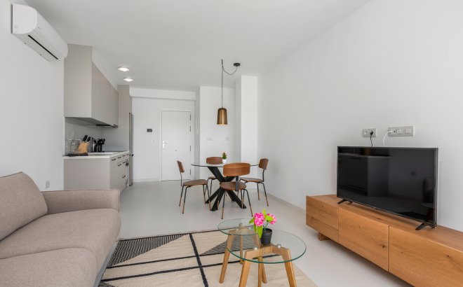 Herverkoop - Appartement -
San Miguel de Salinas - Inland