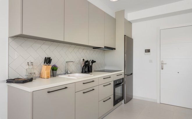 Herverkoop - Appartement -
San Miguel de Salinas - Inland