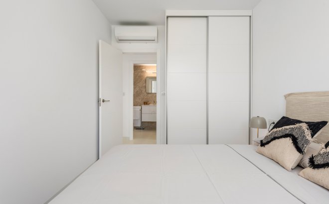 Herverkoop - Appartement -
San Miguel de Salinas - Inland