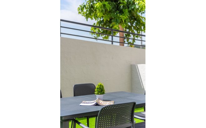 Herverkoop - Appartement -
San Miguel de Salinas - Inland