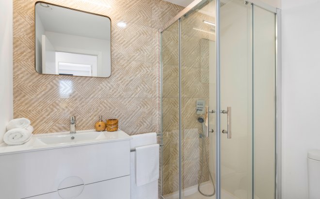 Resale - Apartment -
San Miguel de Salinas - Inland