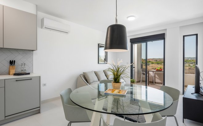 Herverkoop - Appartement -
San Miguel de Salinas - Inland