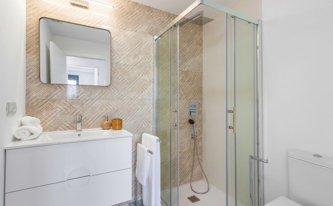 Herverkoop - Appartement -
San Miguel de Salinas - Inland