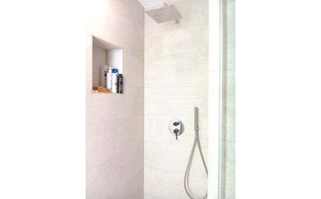 Herverkoop - Villa -
La Finca Golf Resort - Inland