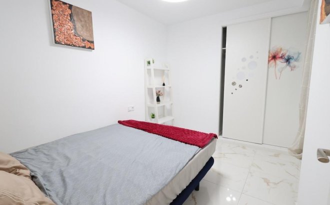 Revente - Appartement -
Torrevieja - Costa Blanca