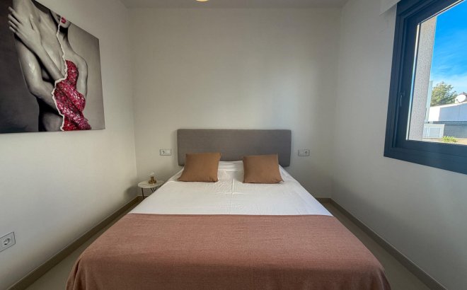 Resale - Villa -
San Miguel de Salinas - Bellavista