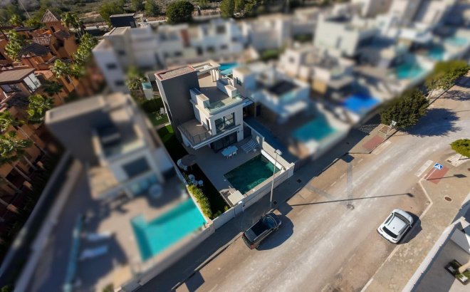 Resale - Villa -
San Miguel de Salinas - Bellavista