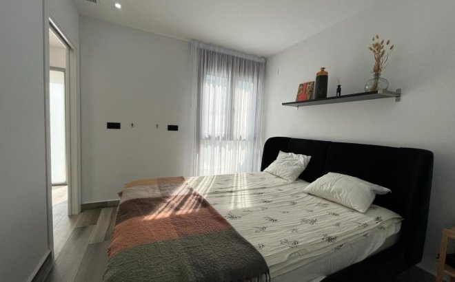 Revente - Villa -
Los Balcones - Costa Blanca