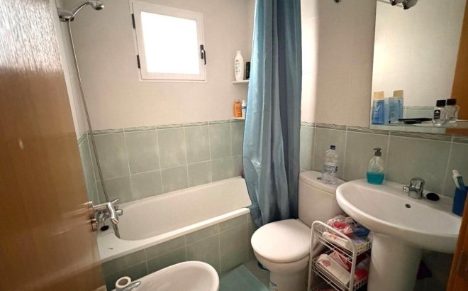 Revente - Appartement -
Torrevieja - Centro