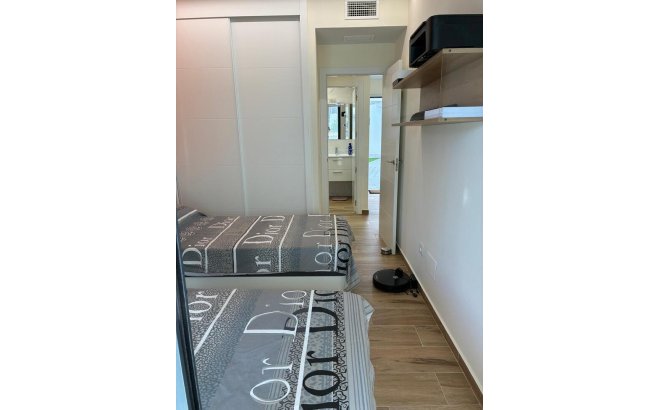 Resale - Apartment -
Villamartin - Costa Blanca