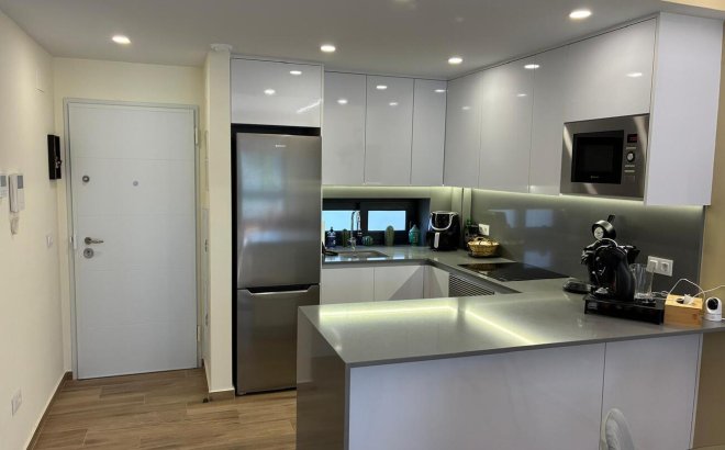 Resale - Apartment -
Villamartin - Costa Blanca