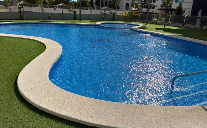 Resale - Apartment -
Villamartin - Costa Blanca