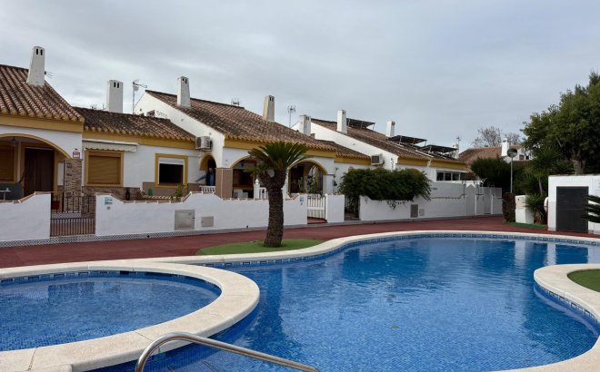 Resale - Town House -
Pilar de la Horadada - Torre De La Horadada