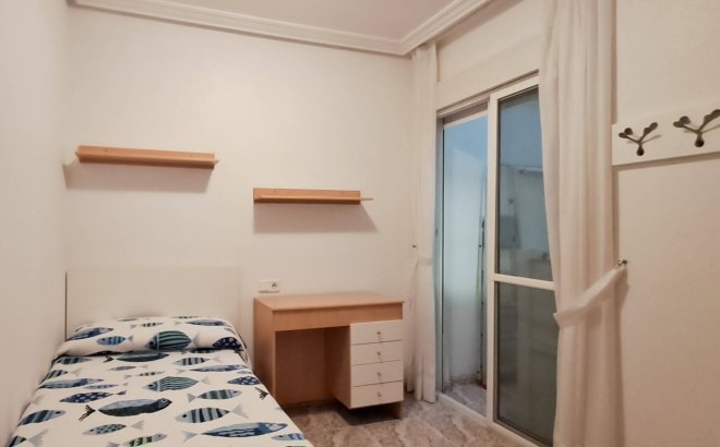 Resale - Apartment -
Torrevieja - Playa del Cura